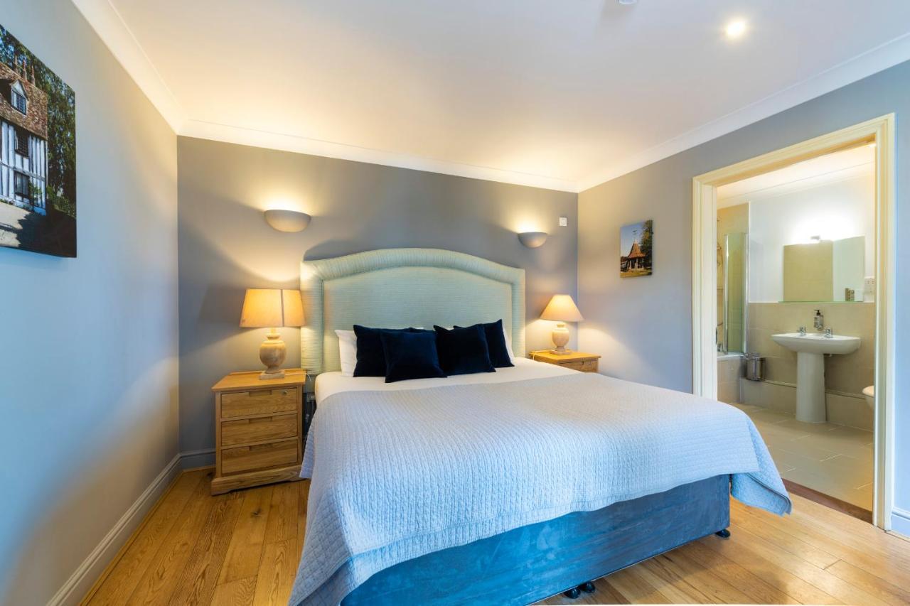 The Black Bull Inn Balsham Pokoj fotografie