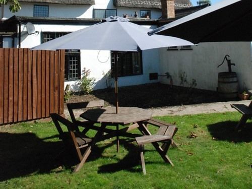 The Black Bull Inn Balsham Exteriér fotografie